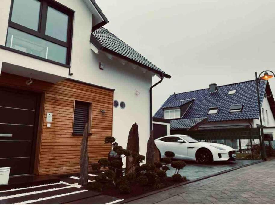 Villa Dreamy Vibes Mit Privatem Pool&rheinblick Niederkassel